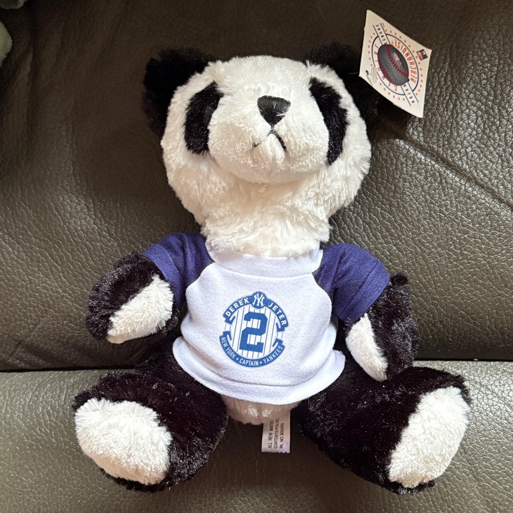 NY Yankee genuine merchandise Derek Jeter panda bear